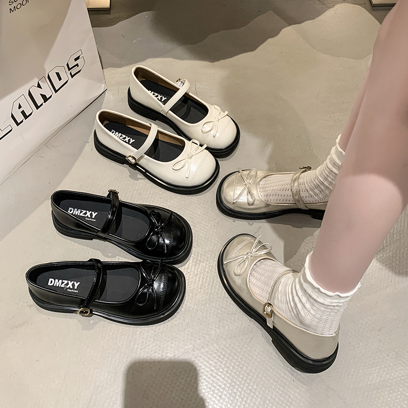 网红坊鞋业-884037