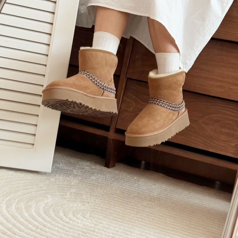 网红坊鞋业-550225