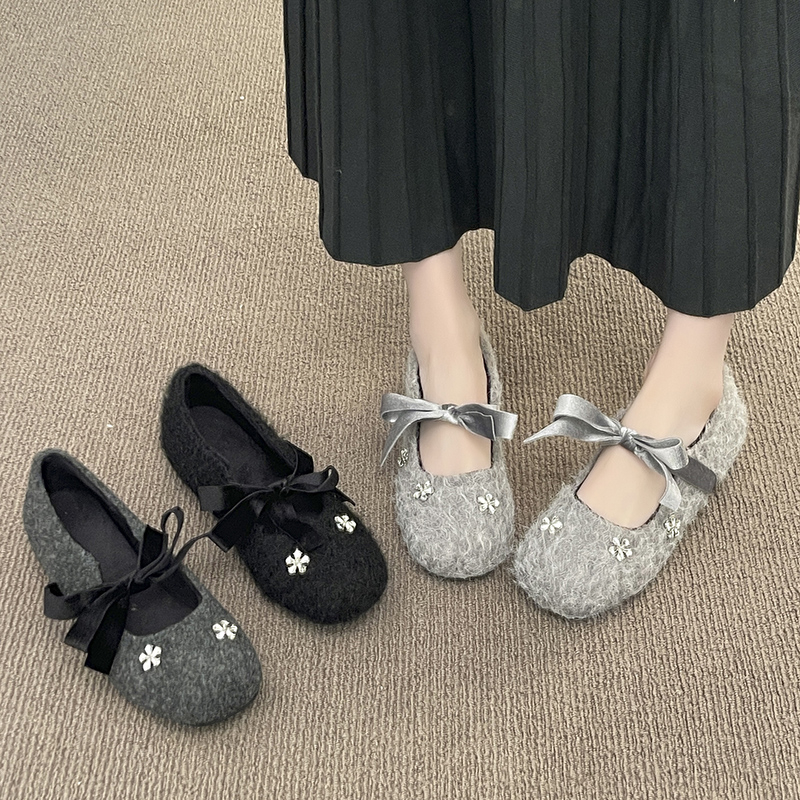 闺蜜秀鞋业-K35018