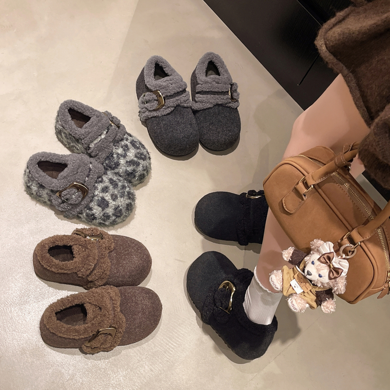 脚丫子鞋业-XS25